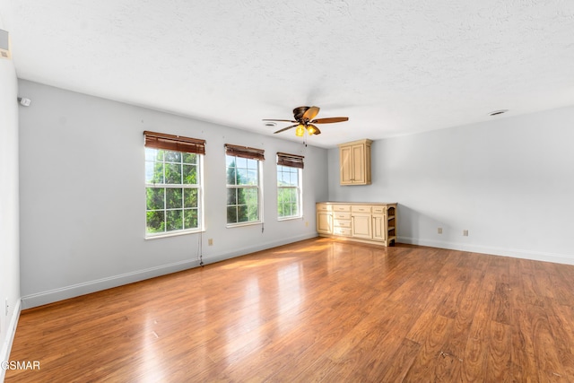 3225 Bativa Garden Ct, Sevierville, TN 37876 - photo 2
