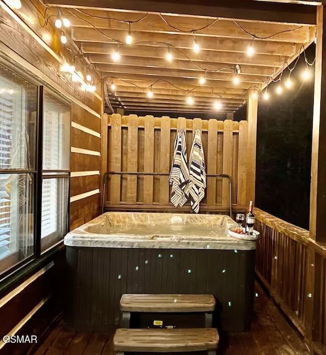 3933 Glenview Way, Sevierville, TN 37862 - interior space featuring a hot tub