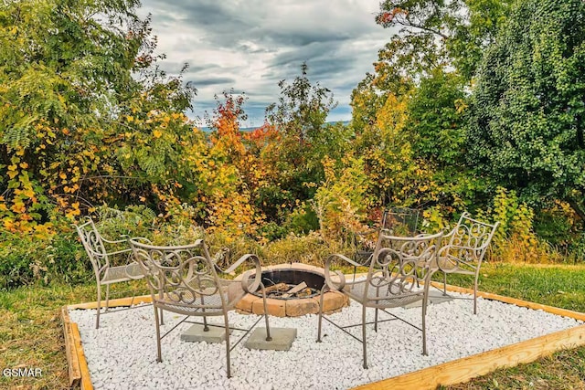 3933 Glenview Way, Sevierville, TN 37862 - view of patio featuring a fire pit