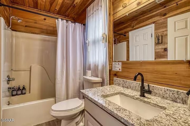 3933 Glenview Way, Sevierville, TN 37862 - full bathroom featuring vanity, wooden ceiling, toilet, shower / tub combo, and wood finished floors