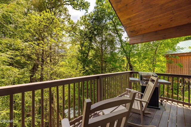 deck with grilling area