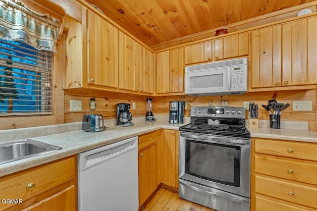 4160 Chamberlain Ln, Sevierville, TN 37862 - photo 10