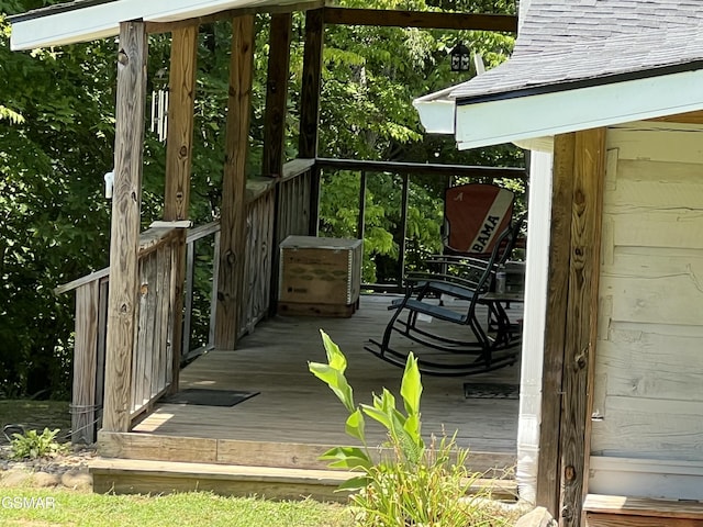 815 Hartsell Rd, Newport, TN 37821 - view of wooden terrace
