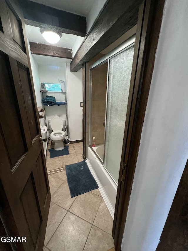 815 Hartsell Rd, Newport, TN 37821 - full bath with tile patterned flooring, beam ceiling, and shower / bath combination with glass door