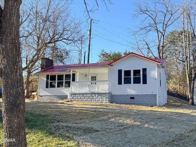 view of front facade with a porch