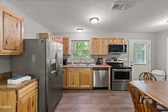 723 Catherine Crisp Dr, Kodak, TN 37764 - photo 9