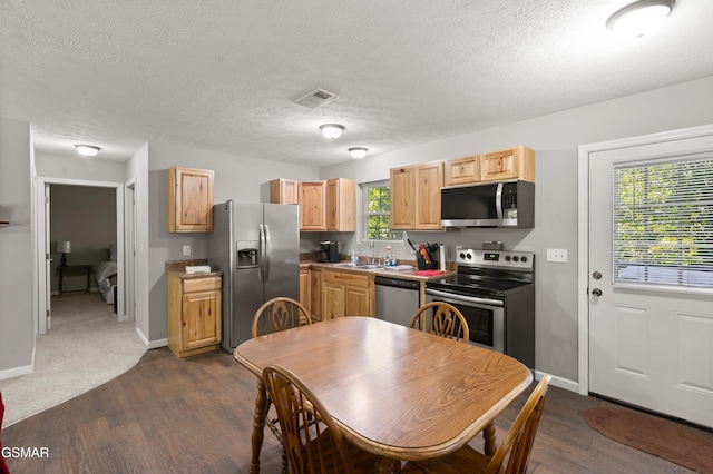 723 Catherine Crisp Dr, Kodak, TN 37764 - photo 6