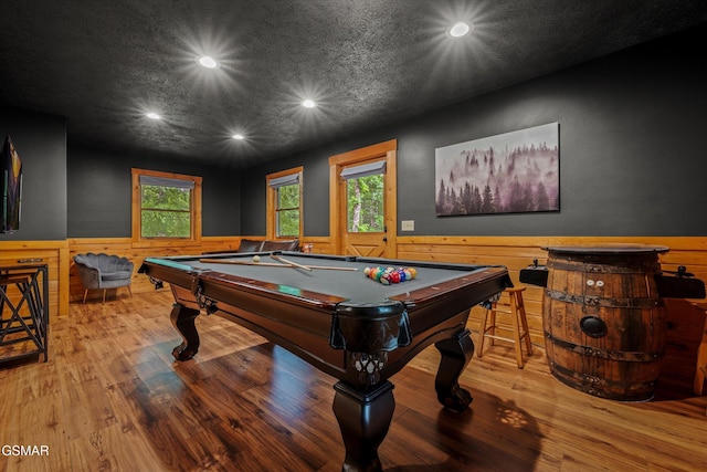 308 Brown Wren Way, Gatlinburg, TN 37738 - rec room featuring wainscoting, recessed lighting, billiards, wood finished floors, and healthy amount of natural light