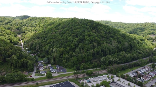 Listing photo 3 for 5601 Chesterfield Ave, Charleston WV 25304