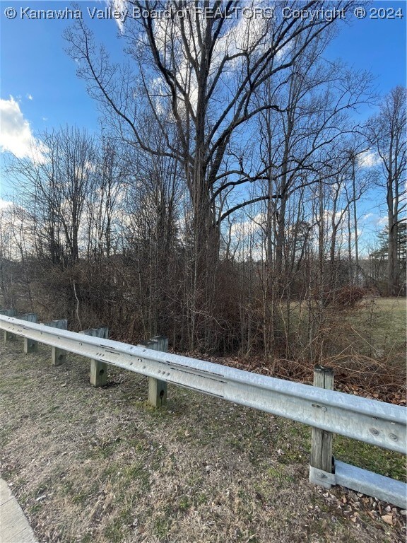 3570 Teays Valley Rd, Hurricane, WV 25526