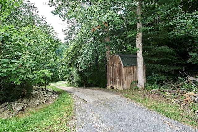 view of outdoor structure