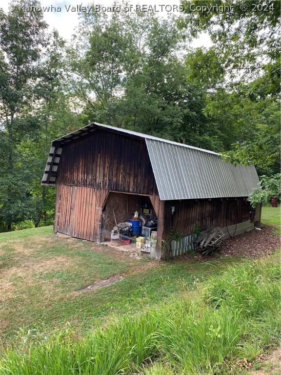 1279 Grace Rd, Reedy, WV 25270 - photo 36