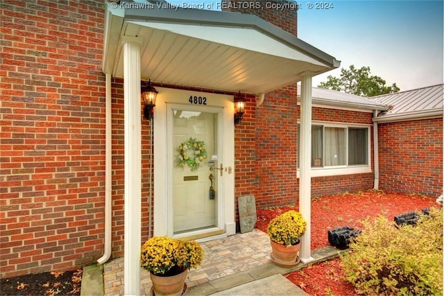 view of entrance to property