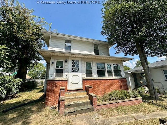 view of front of property