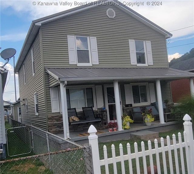 view of front facade with covered porch