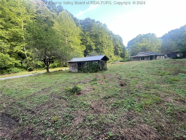 Listing photo 2 for 354 Tango Rd, Yawkey WV 25573