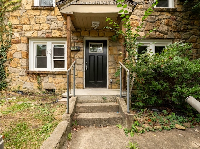 view of entrance to property