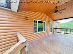 deck with ceiling fan