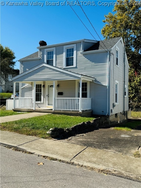 view of front of home featuring a porch