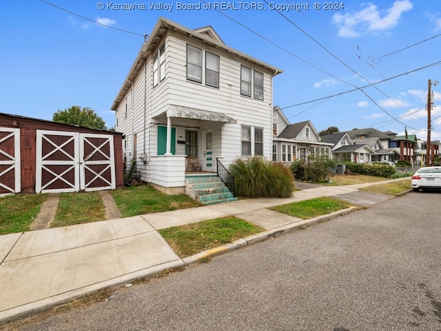 view of front of house