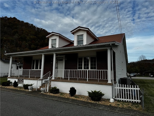 view of front of home with a porch