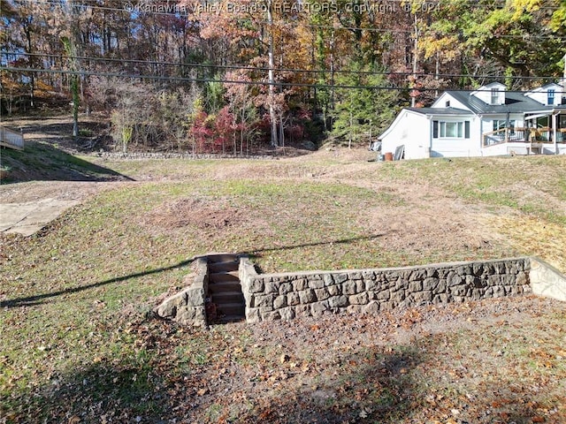 105 Lakeshore Dr, Cross Lanes, WV 25313