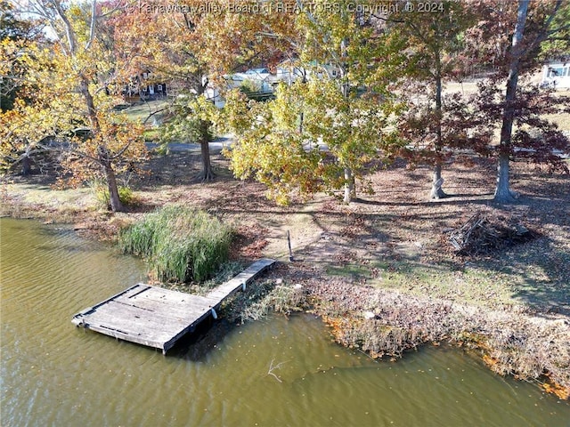 105 Lakeshore Dr, Cross Lanes, WV 25313