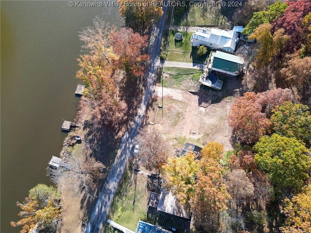 105 Lakeshore Dr, Cross Lanes, WV 25313