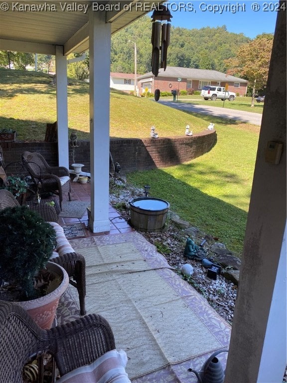 view of patio / terrace with a porch