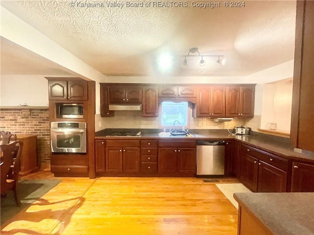710 Hemlock Dr, Elkview, WV 25071 - photo 25