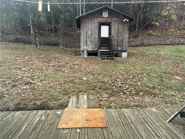 view of outbuilding