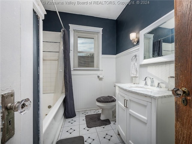 1515 Lee St E, Charleston, WV 25311 - full bathroom featuring tile patterned flooring, vanity, toilet, and shower / tub combo