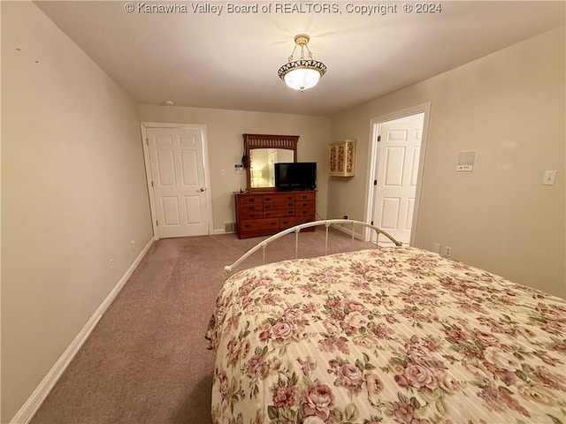 unfurnished bedroom featuring carpet flooring