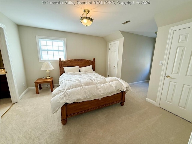 view of carpeted bedroom