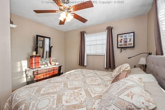 bedroom featuring ceiling fan