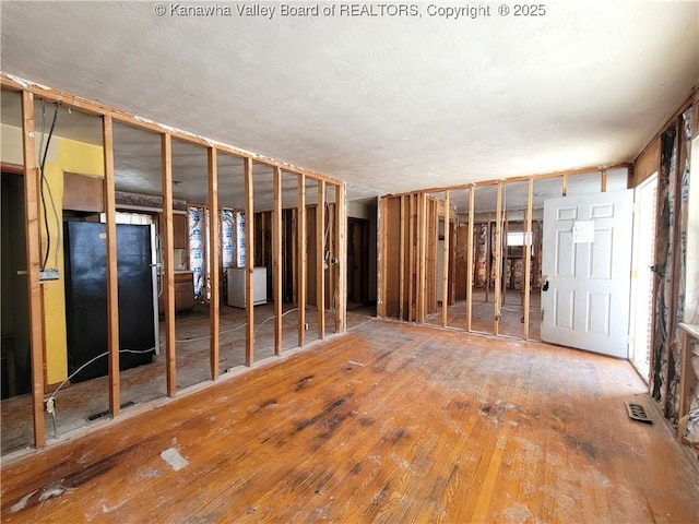 miscellaneous room featuring washer / dryer