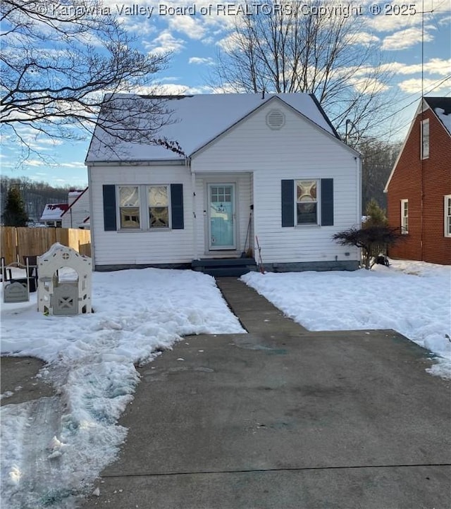 view of front of home