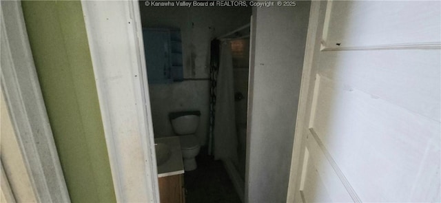 bathroom featuring toilet