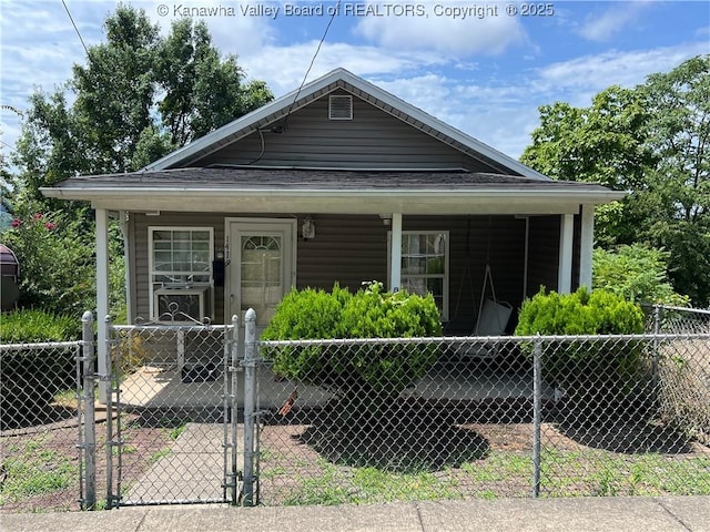 bungalow-style house with covered porch