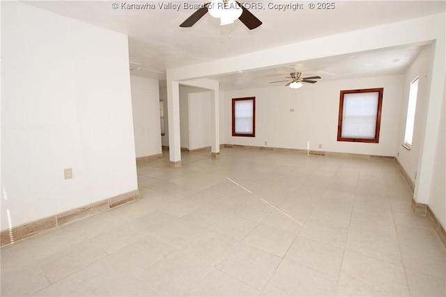 empty room with ceiling fan