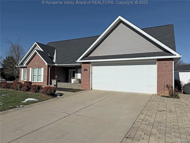 view of front of property featuring a garage