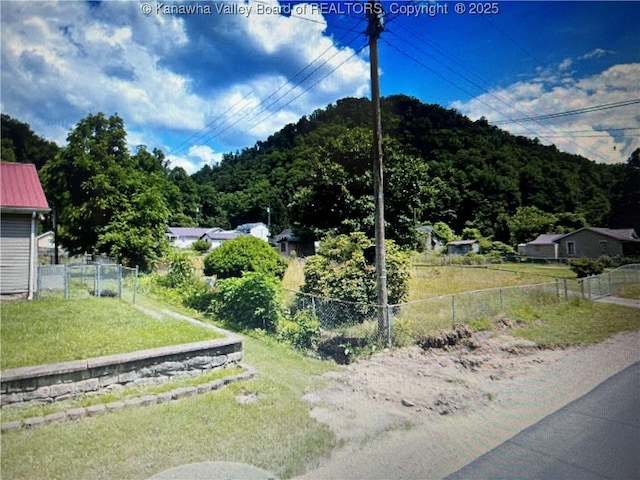 Listing photo 2 for 22029 Spruce River Rd, Ottawa WV 25053