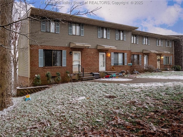 view of townhome / multi-family property