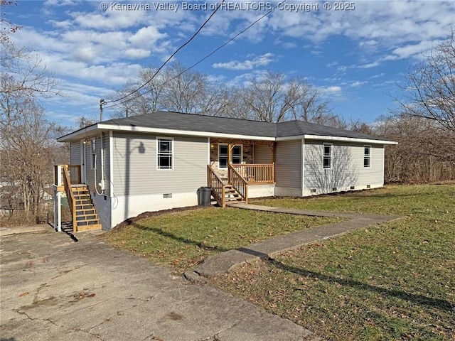 view of front of house featuring a front yard and covered porch