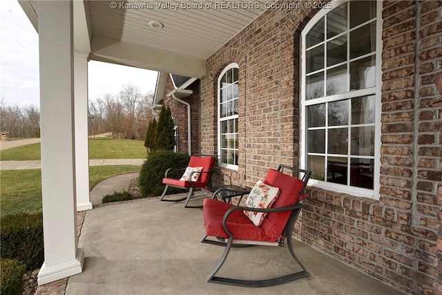 view of patio / terrace with covered porch