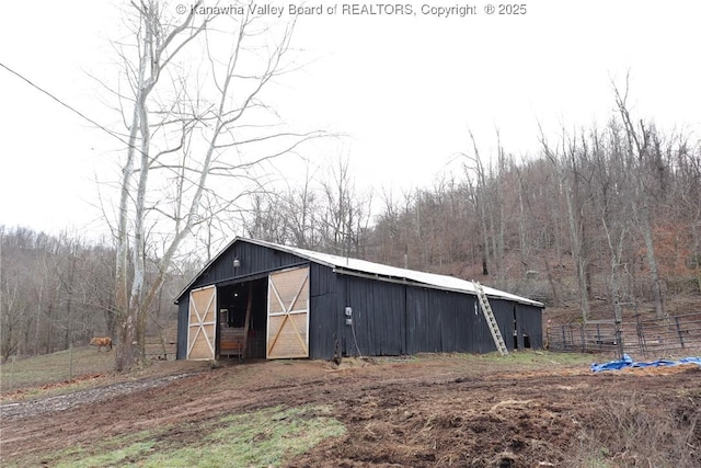 view of outbuilding