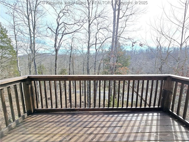 100 Oak Ridge Ln, Huntington, WV 25704 - view of deck