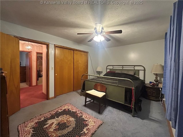 4915 Chesterfield Ave, Charleston, WV 25304 - bedroom featuring carpet, a textured ceiling, and a ceiling fan