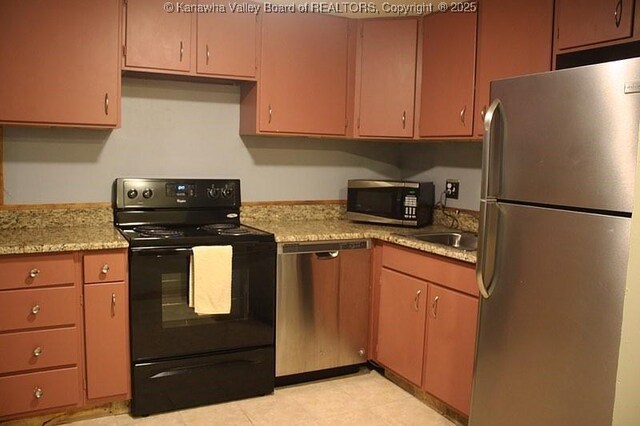 2106 Kanawha Blvd E Unit 601, Charleston, WV 25311 - kitchen featuring appliances with stainless steel finishes