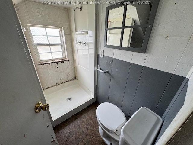 2509 Adams Ave, Huntington, WV 25704 - bathroom with toilet and a stall shower